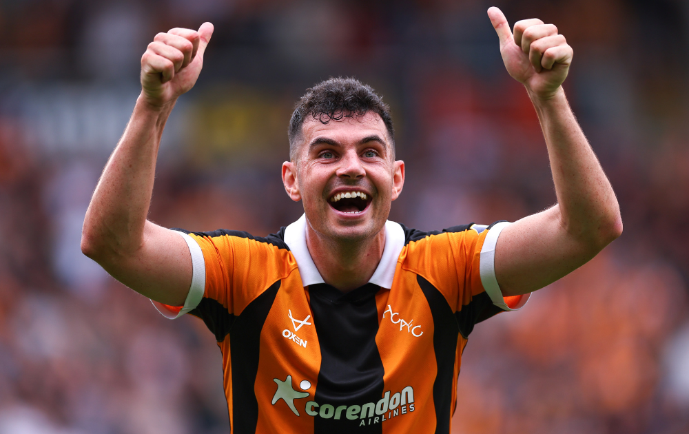 Newcastle's injury crisis deepens ahead of unbeaten Hull's visit to St James' Park